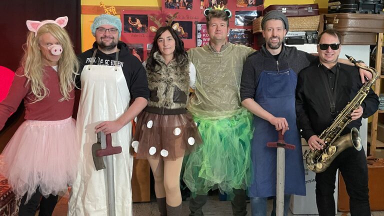 Absurdes Feuerwerk zum Start von Bühne 201